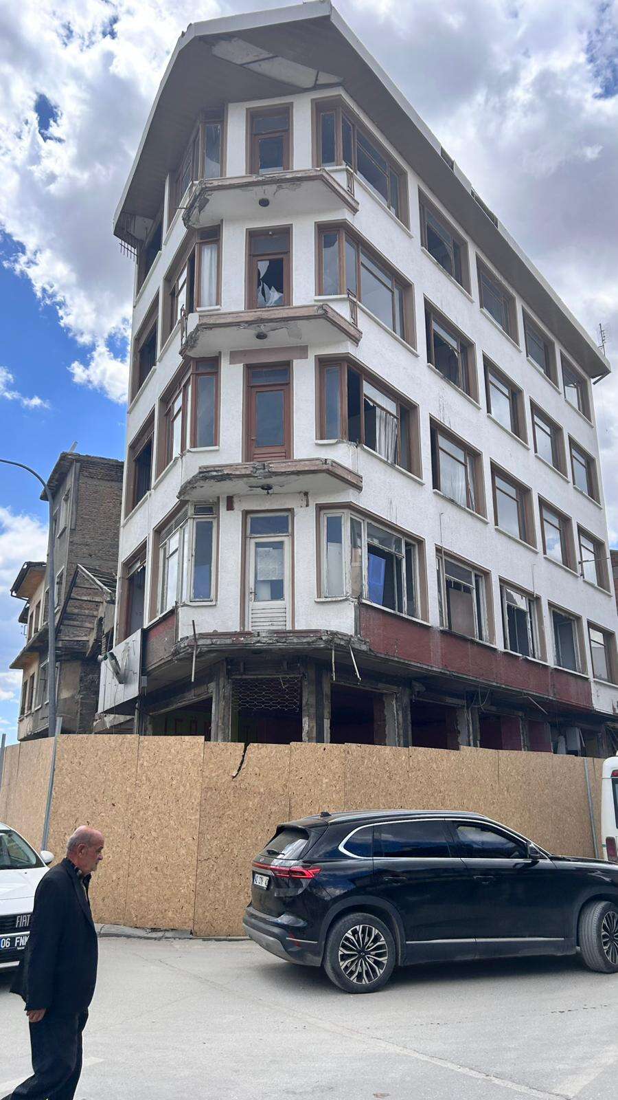 Konya’nın kalbinde yıkım sürüyor 7